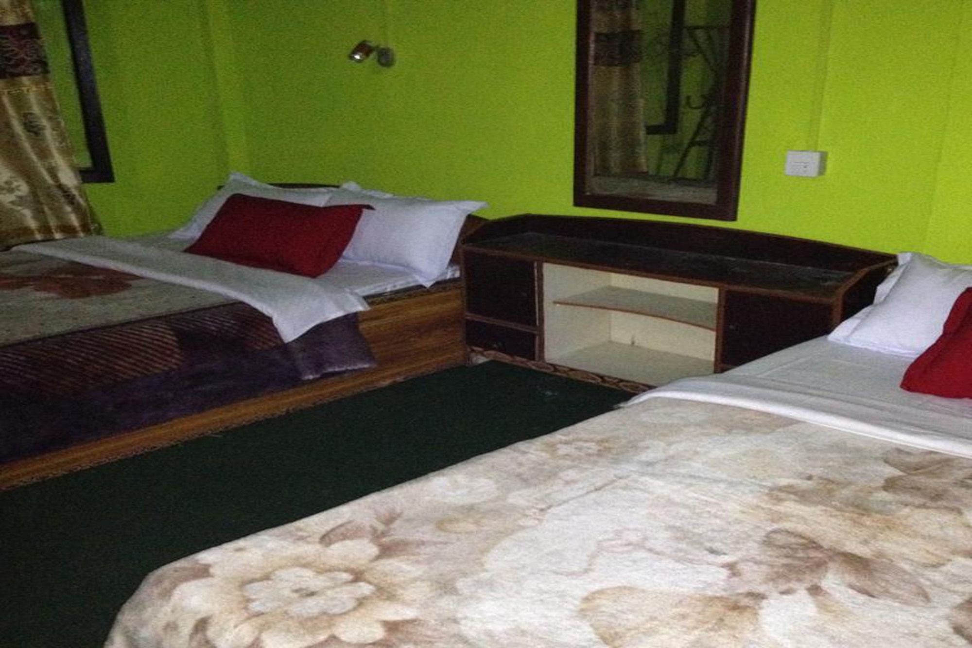 Safari Wildlife Lodge And Camp Chitwan Εξωτερικό φωτογραφία